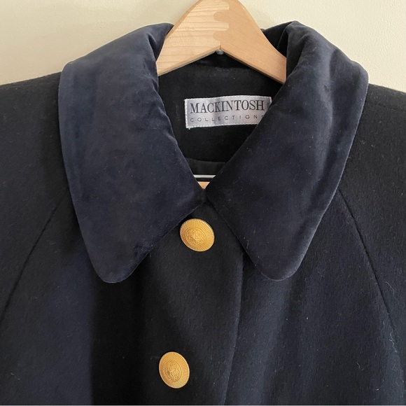 Stunning black wool coat size 12P - Picture 2 of 14